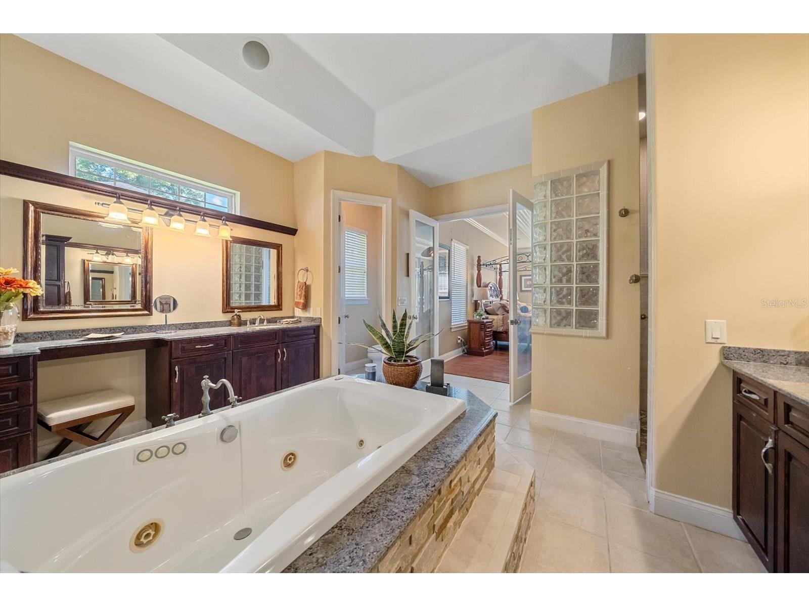 1615 Heritage Drive Valrico FL 33594 A4691532 image35