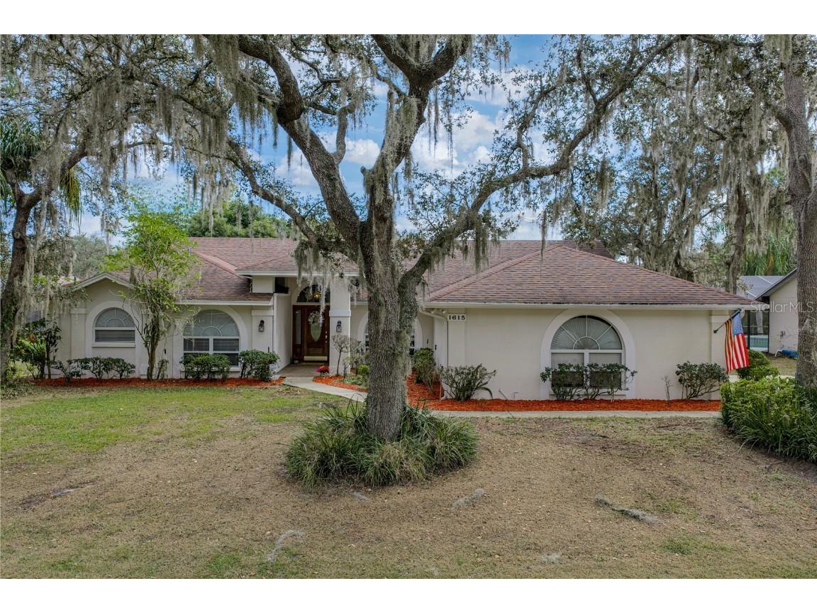 1615 Lady Bowers Trail Lakeland FL 33809 TB8429485 image1