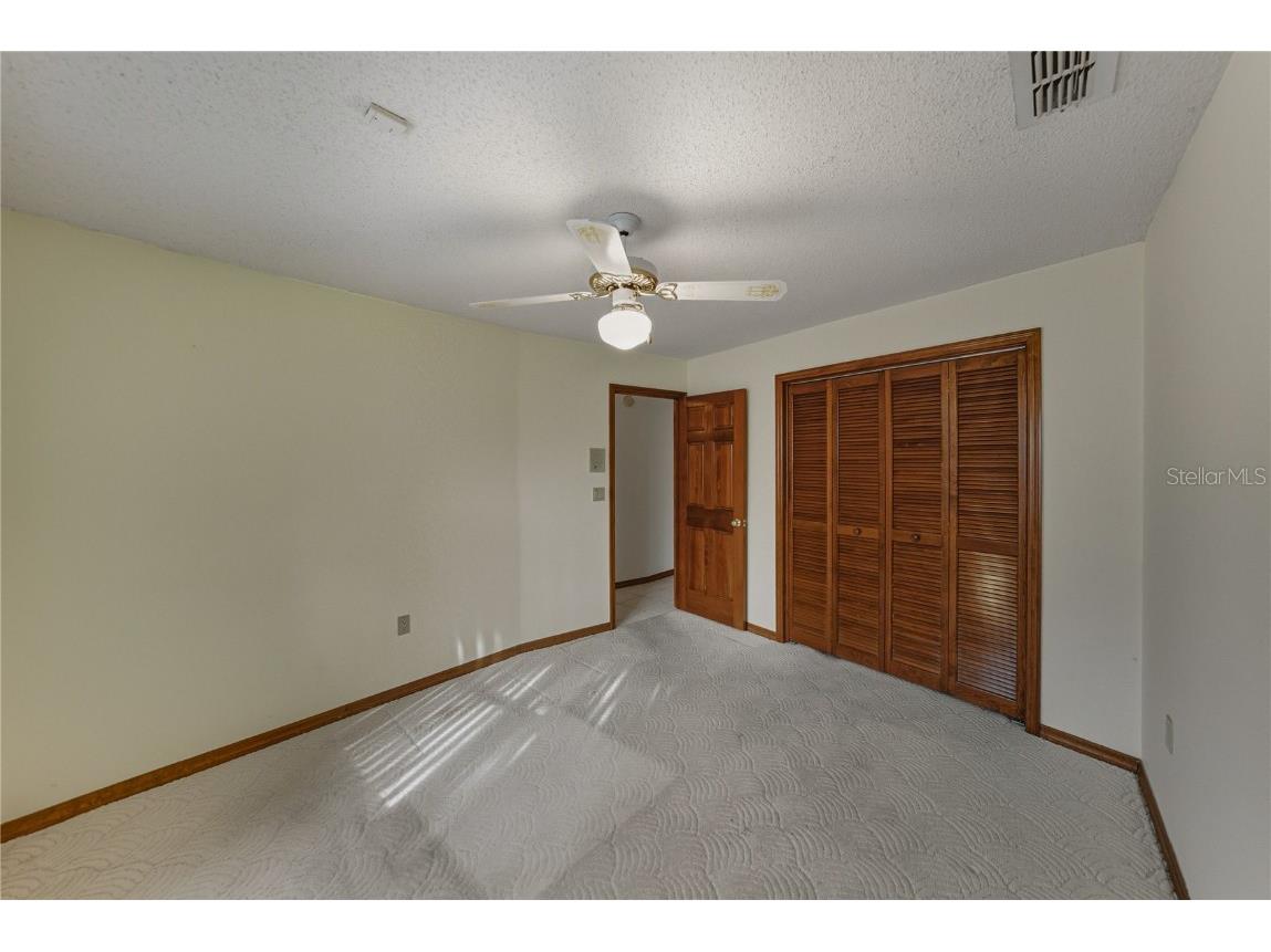 1615 Lady Bowers Trail Lakeland FL 33809 TB8429485 image35