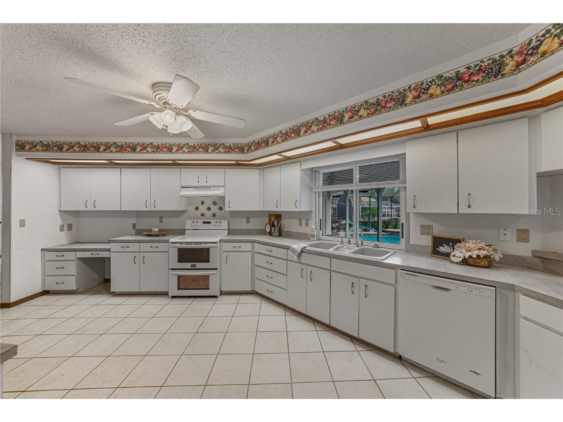 1615 Lady Bowers Trail Lakeland FL 33809 TB8429485 image4