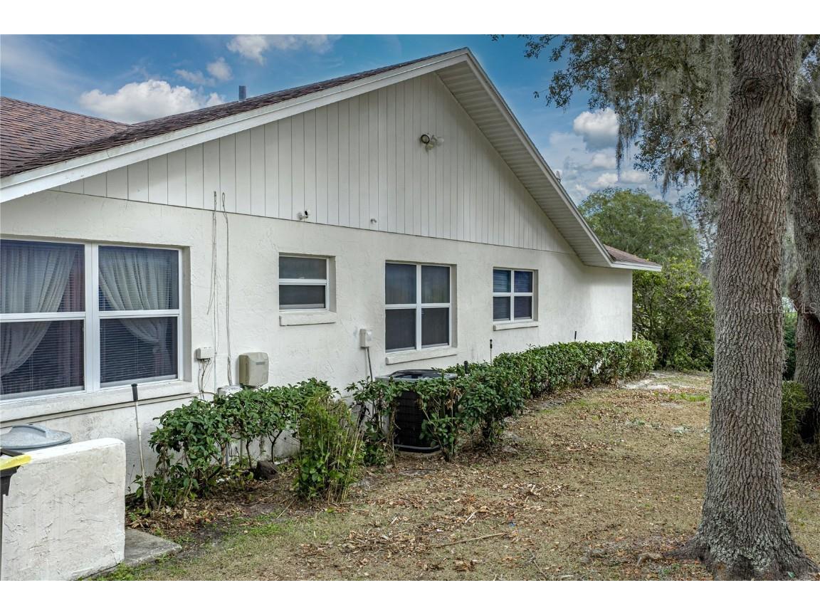 1615 Lady Bowers Trail Lakeland FL 33809 TB8429485 image59