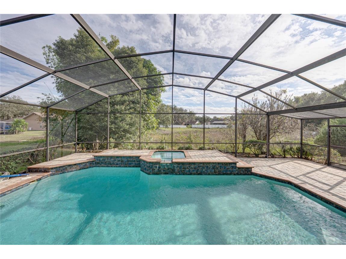 1615 Lady Bowers Trail Lakeland FL 33809 TB8429485 image66