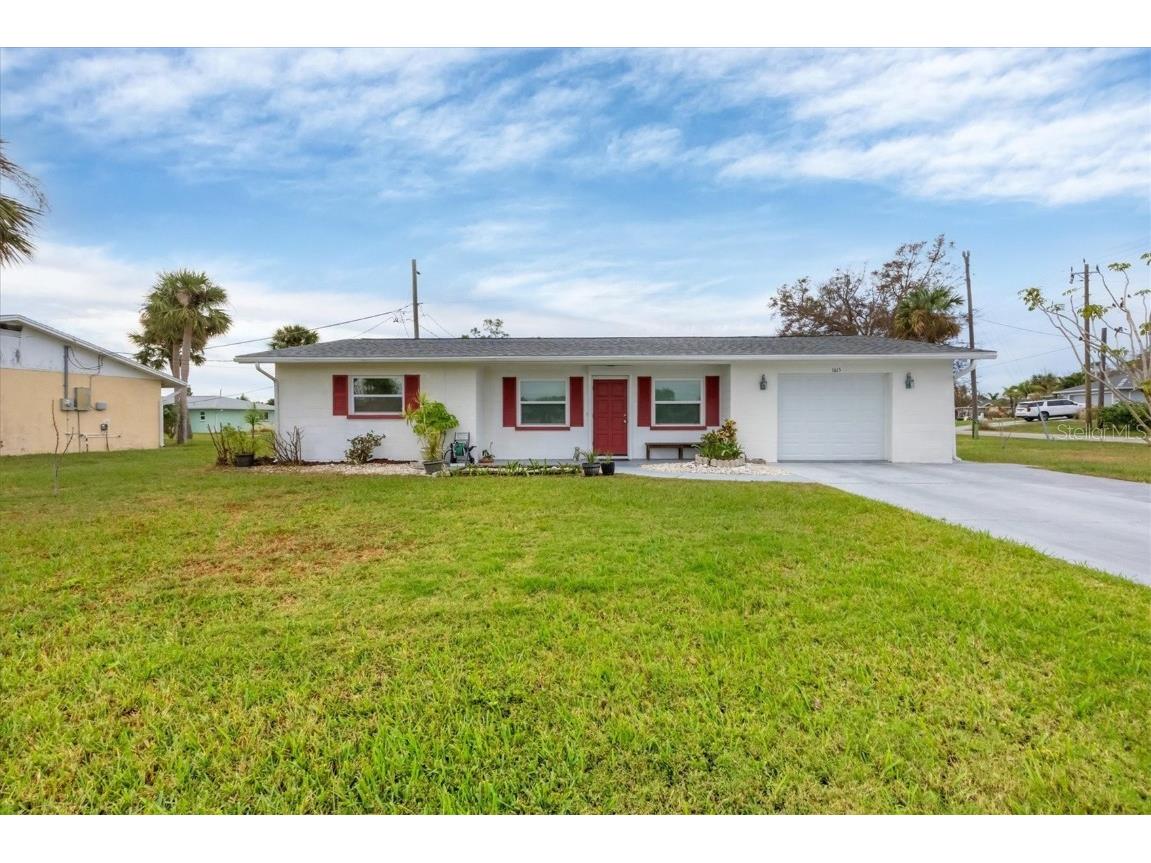 1615 Loralin Drive Englewood FL 34223 D6138615 image1