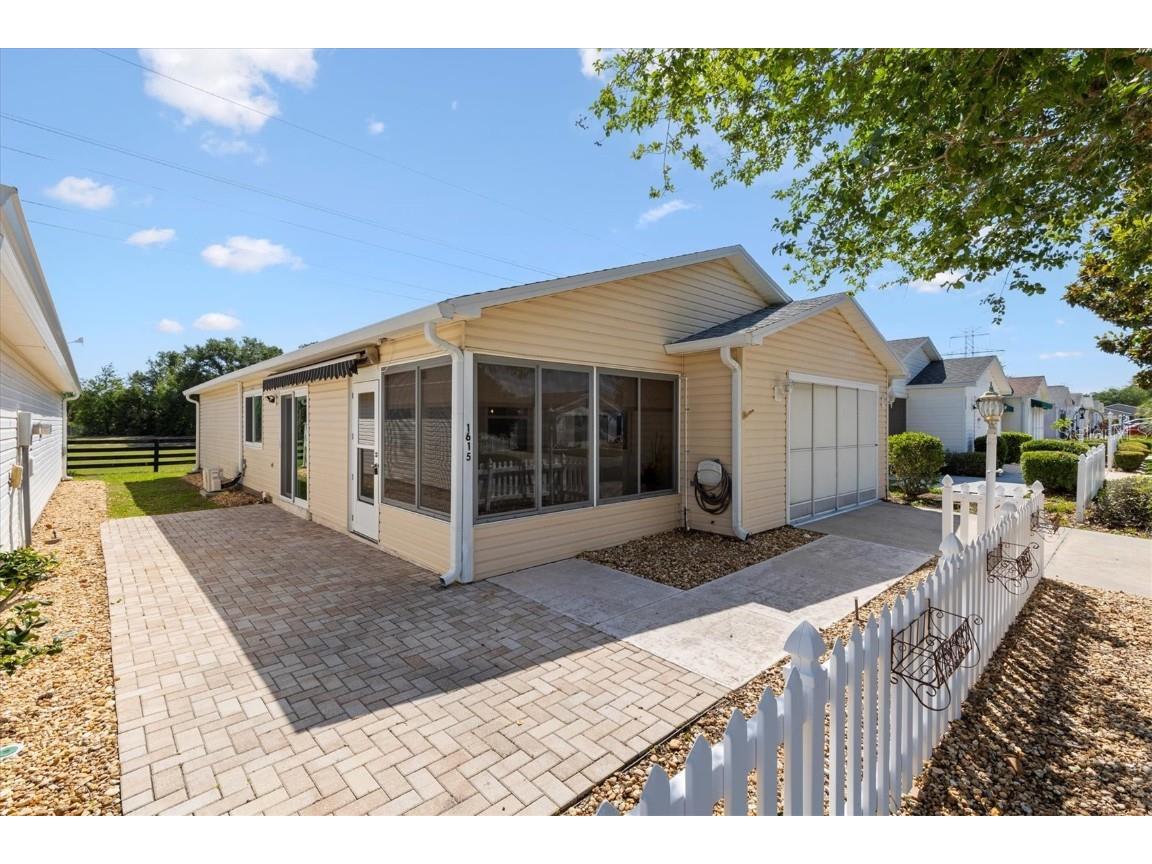 1615 Navidad Street The Villages FL 32162 G5097226 image3