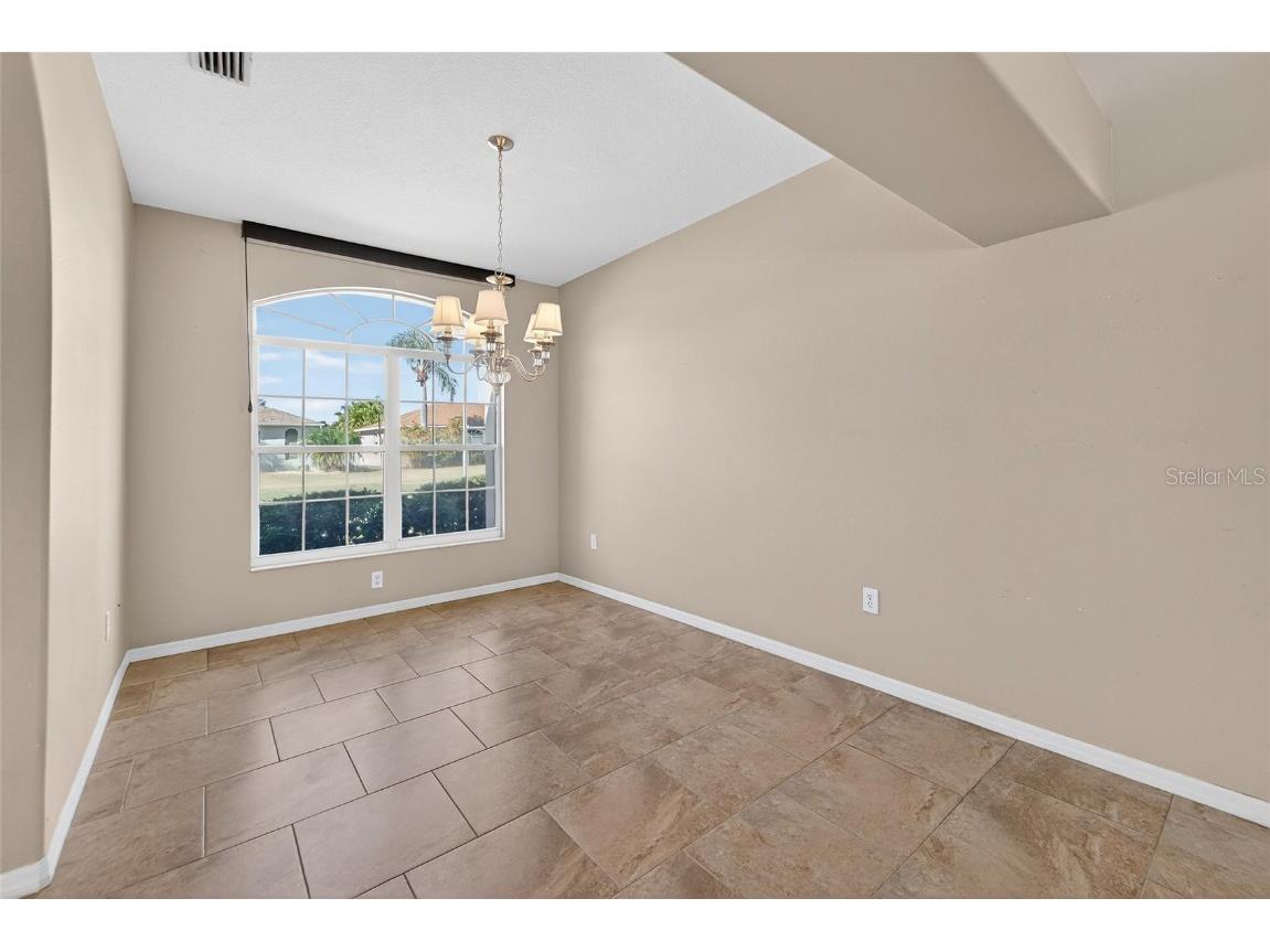 1615 Oracle Drive Ruskin FL 33573 TB8451039 image13