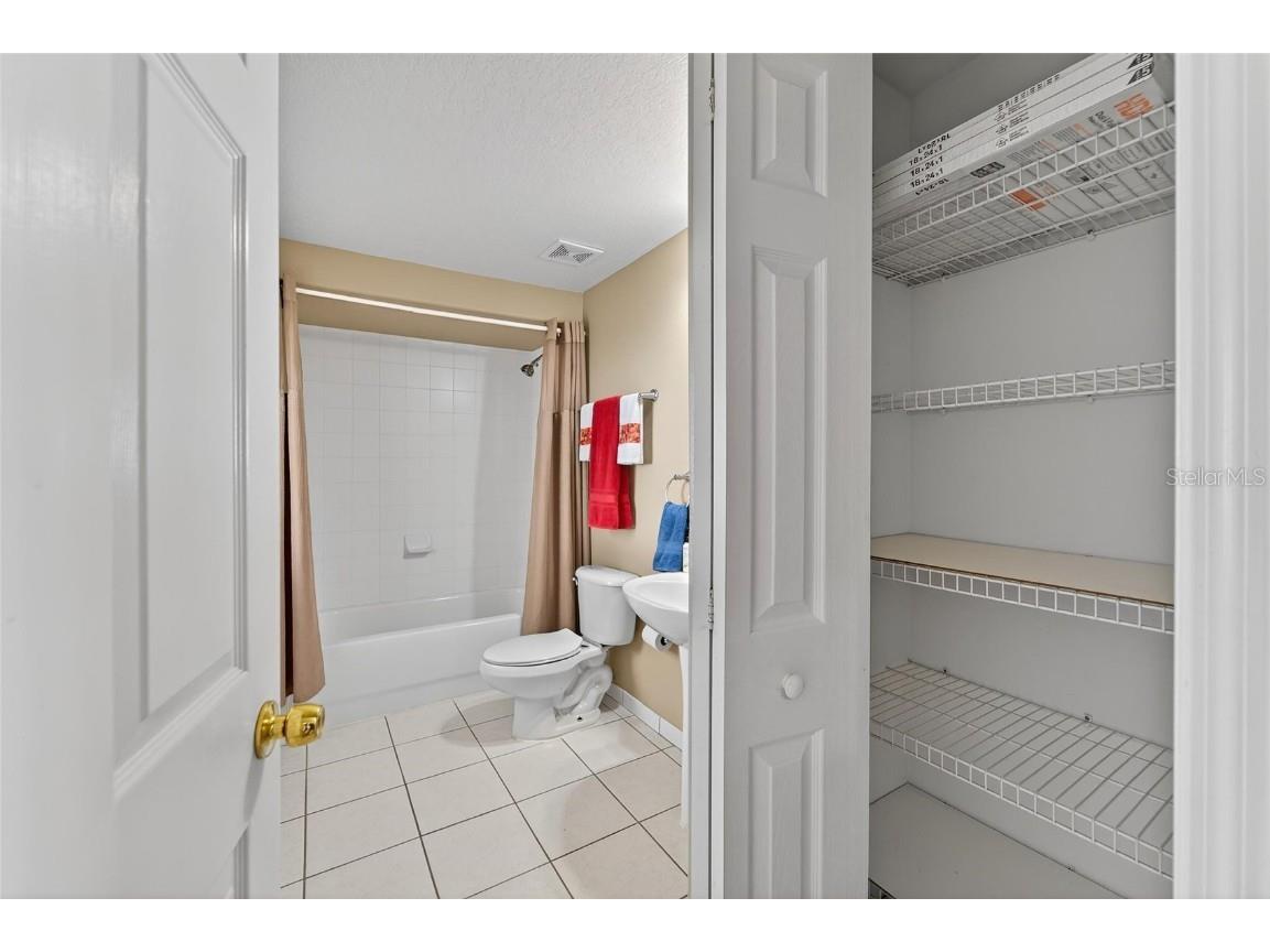 1615 Oracle Drive Ruskin FL 33573 TB8451039 image47