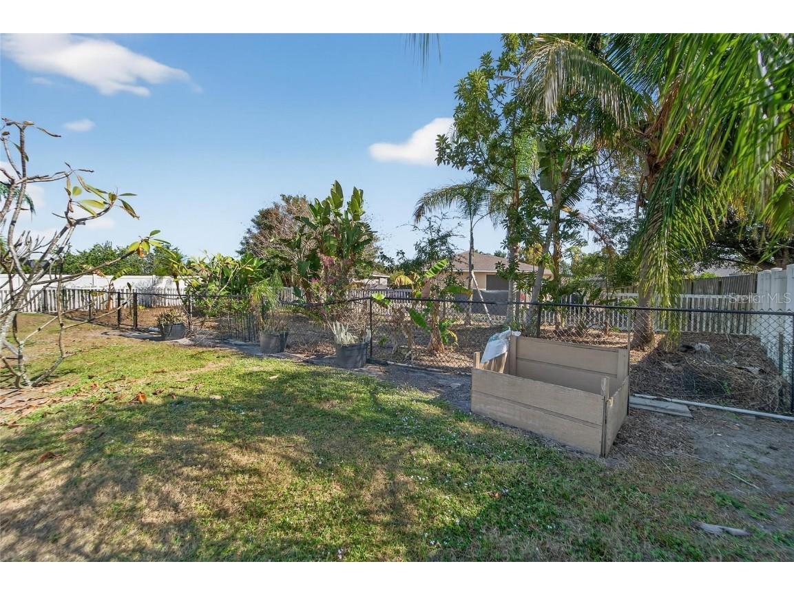 1615 Oracle Drive Ruskin FL 33573 TB8451039 image74