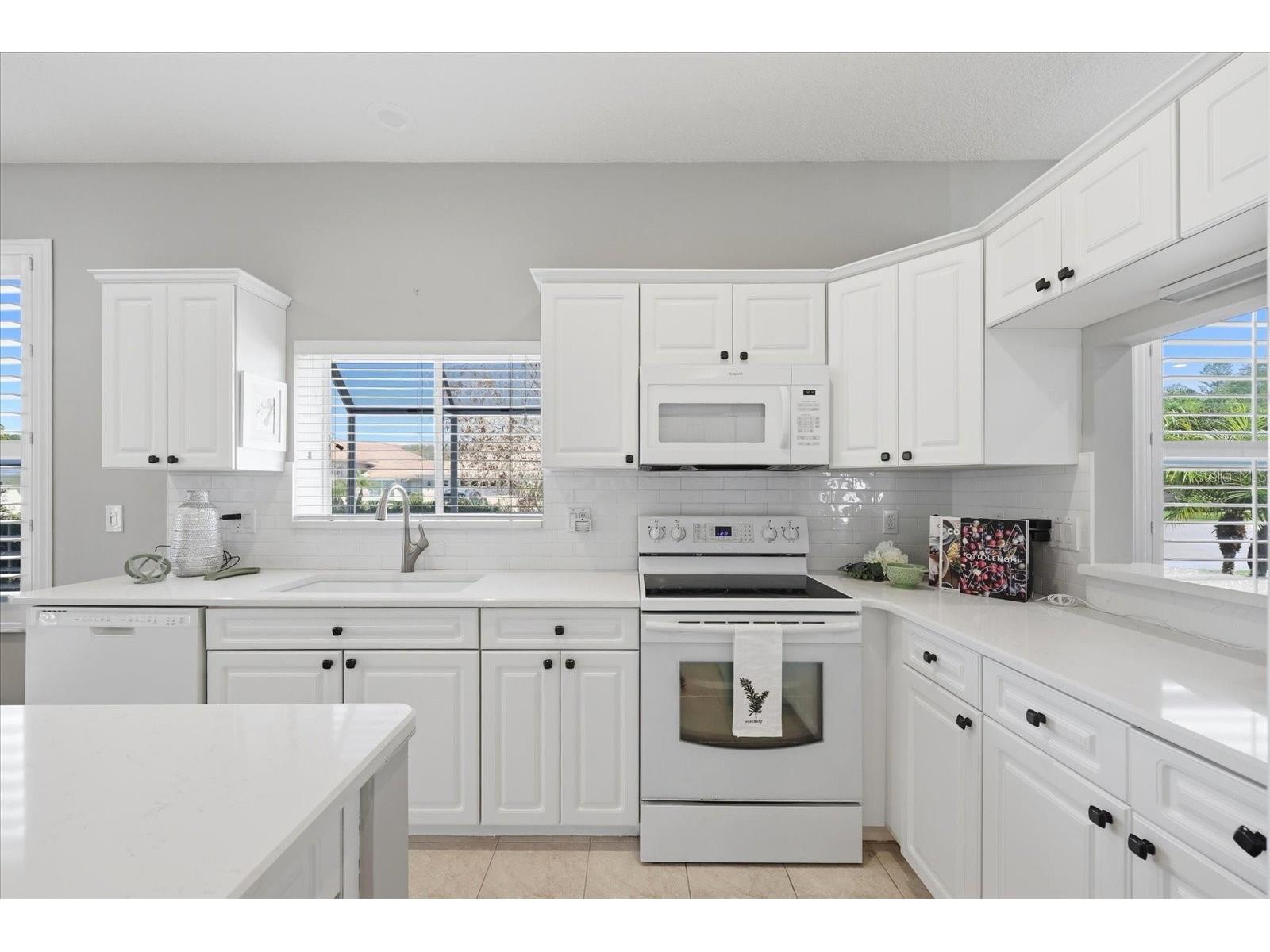 1615 Orchardgrove Avenue New Port Richey FL 34655 TB8488239 image17