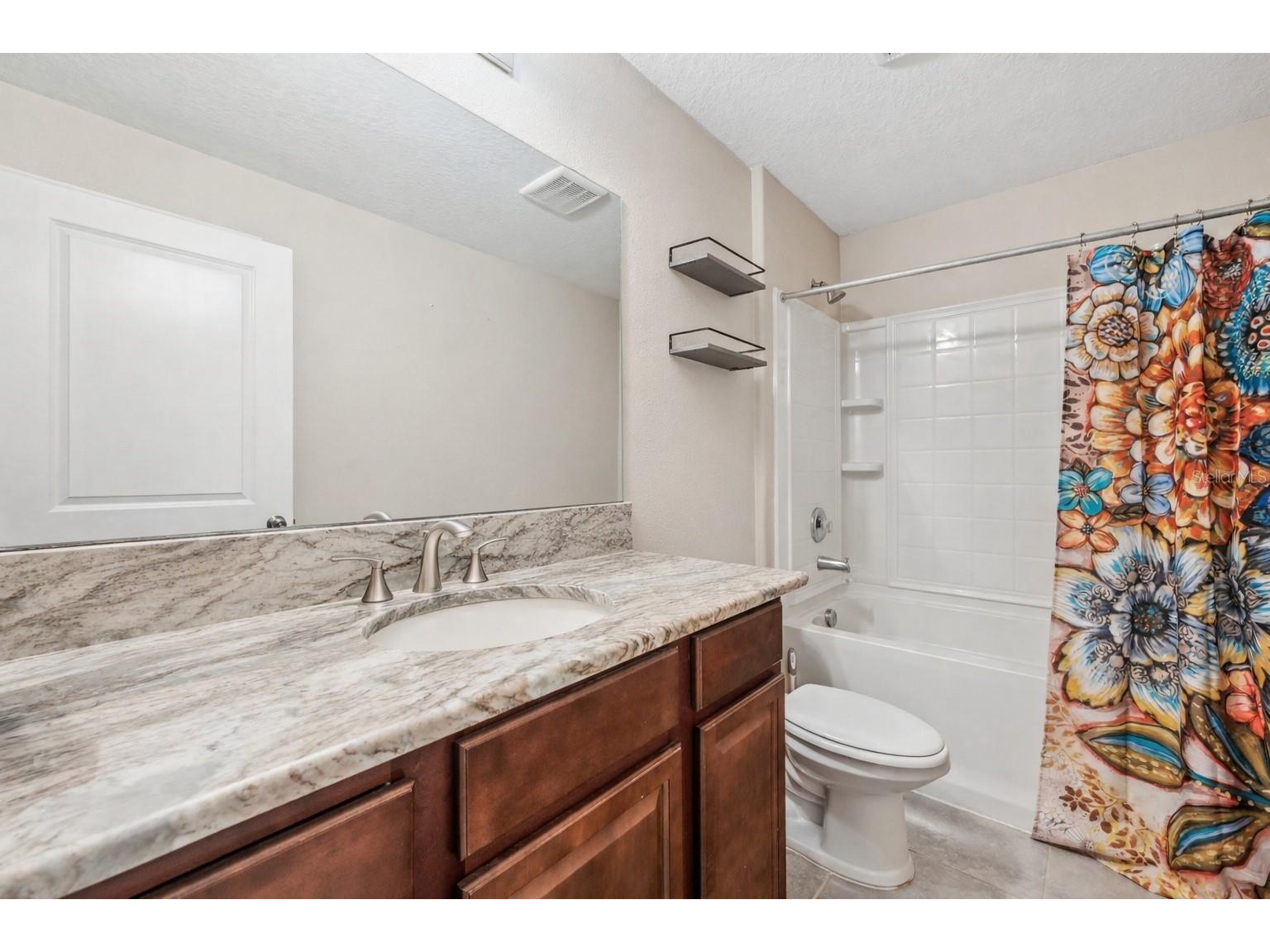 1615 Redmond Brook Lane Ruskin FL 33570 TB8474256 image17