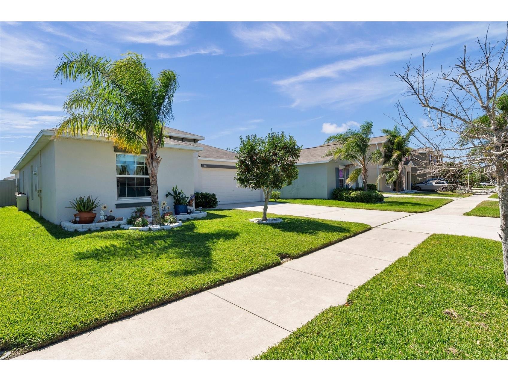 1615 Redmond Brook Lane Ruskin FL 33570 TB8474256 image2