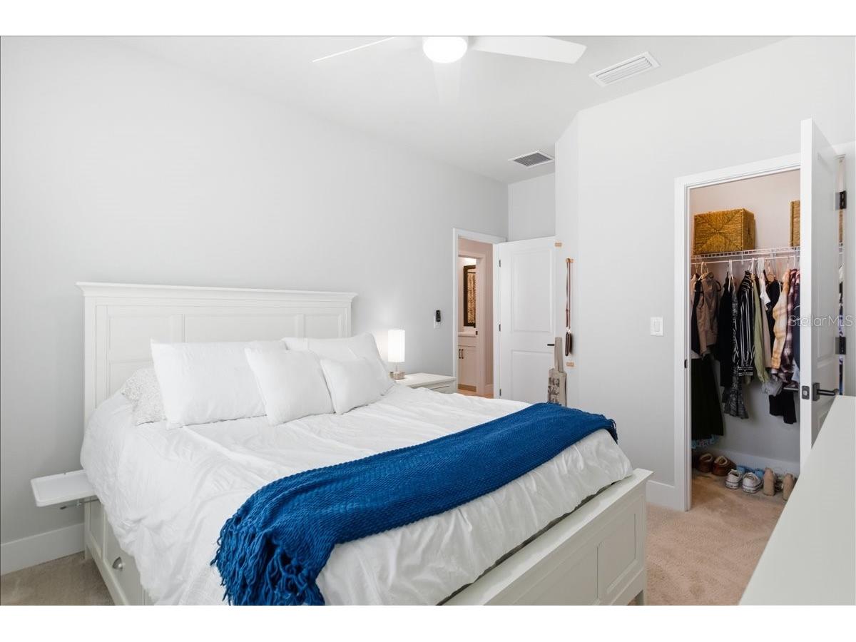 1615 Springwell Lane Sarasota FL 34240 A4689156 image39