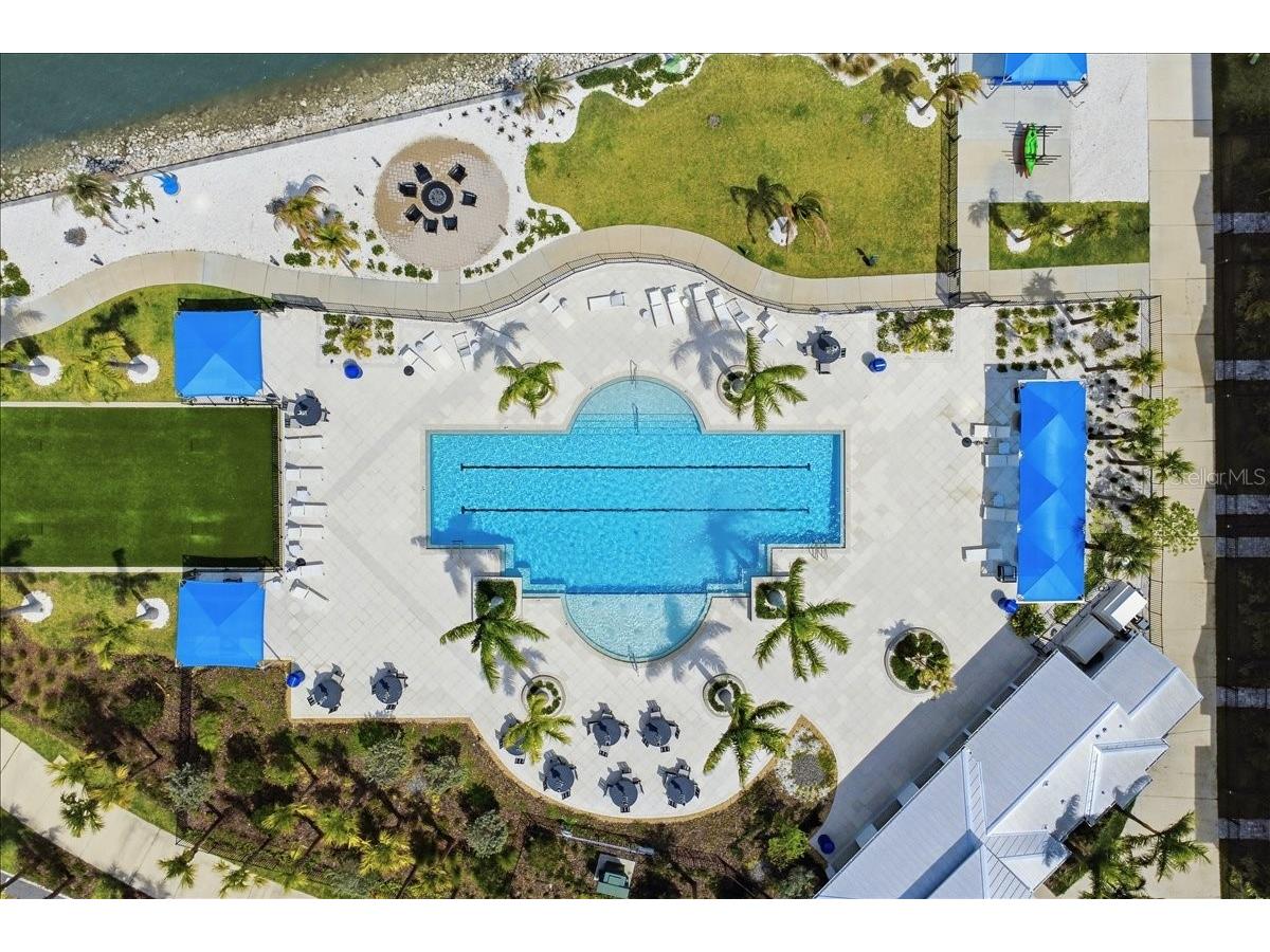 1615 Springwell Lane Sarasota FL 34240 A4689156 image48