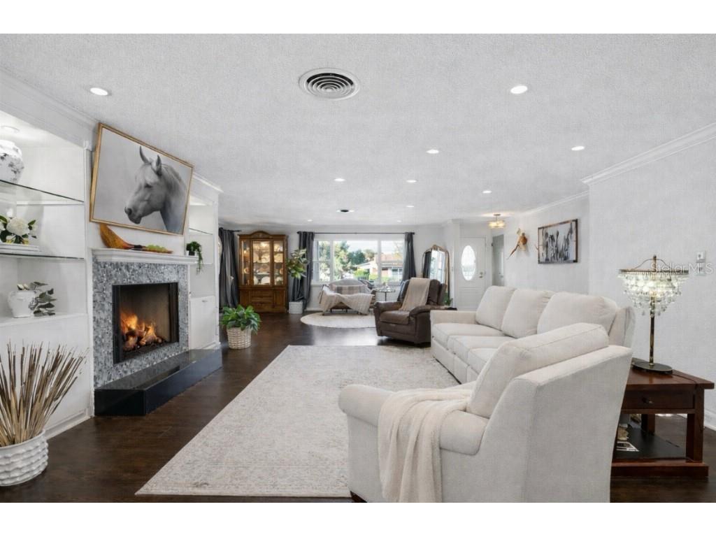 1615 Sterling Drive Lakeland FL 33813 TB8468766 image4