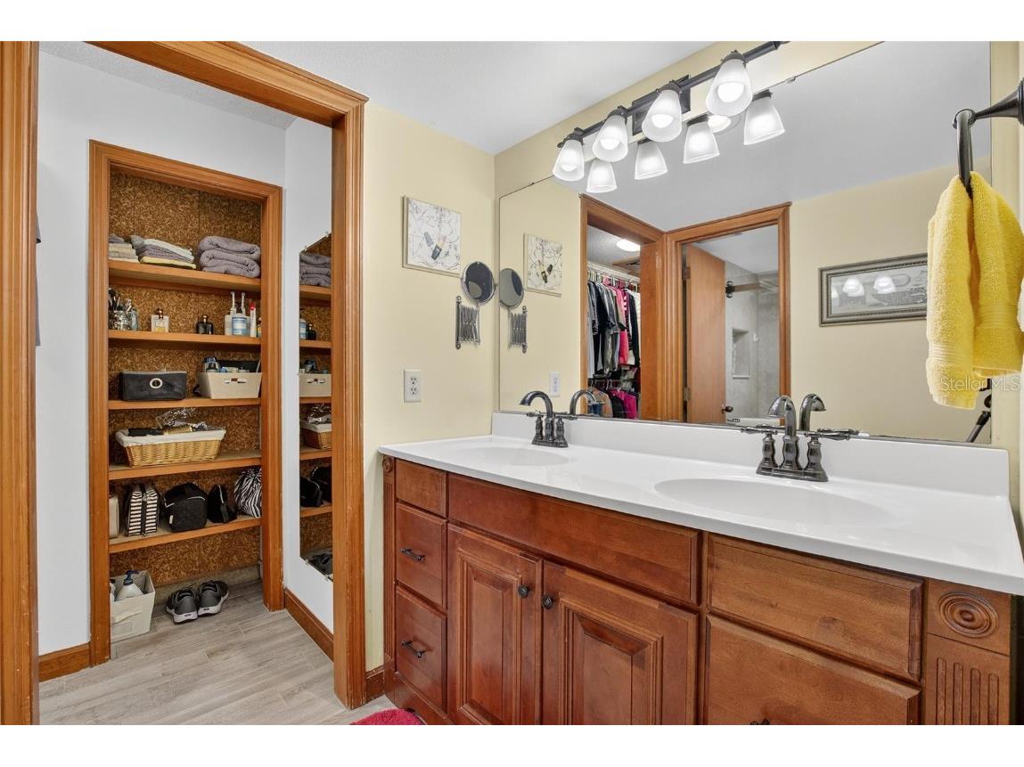 1615 Teakwood Drive Plant City FL 33563 TB8439297 image41