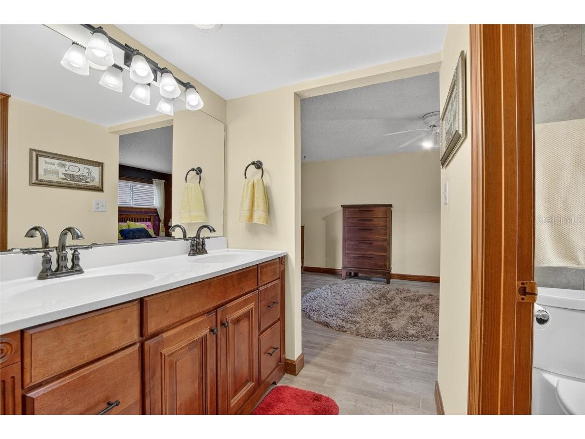 1615 Teakwood Drive Plant City FL 33563 TB8439297 image44