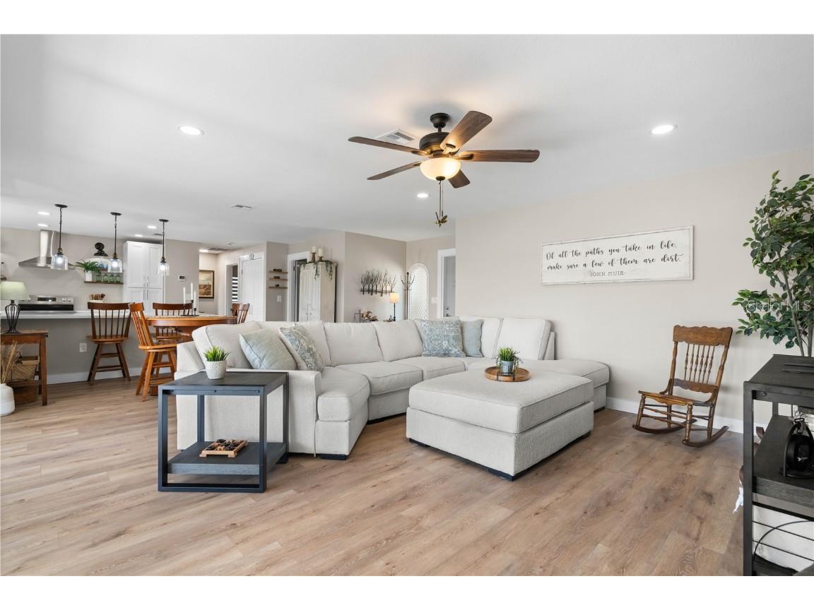 1615 Via Dolce Vita Punta Gorda FL 33950 C7519389 image3