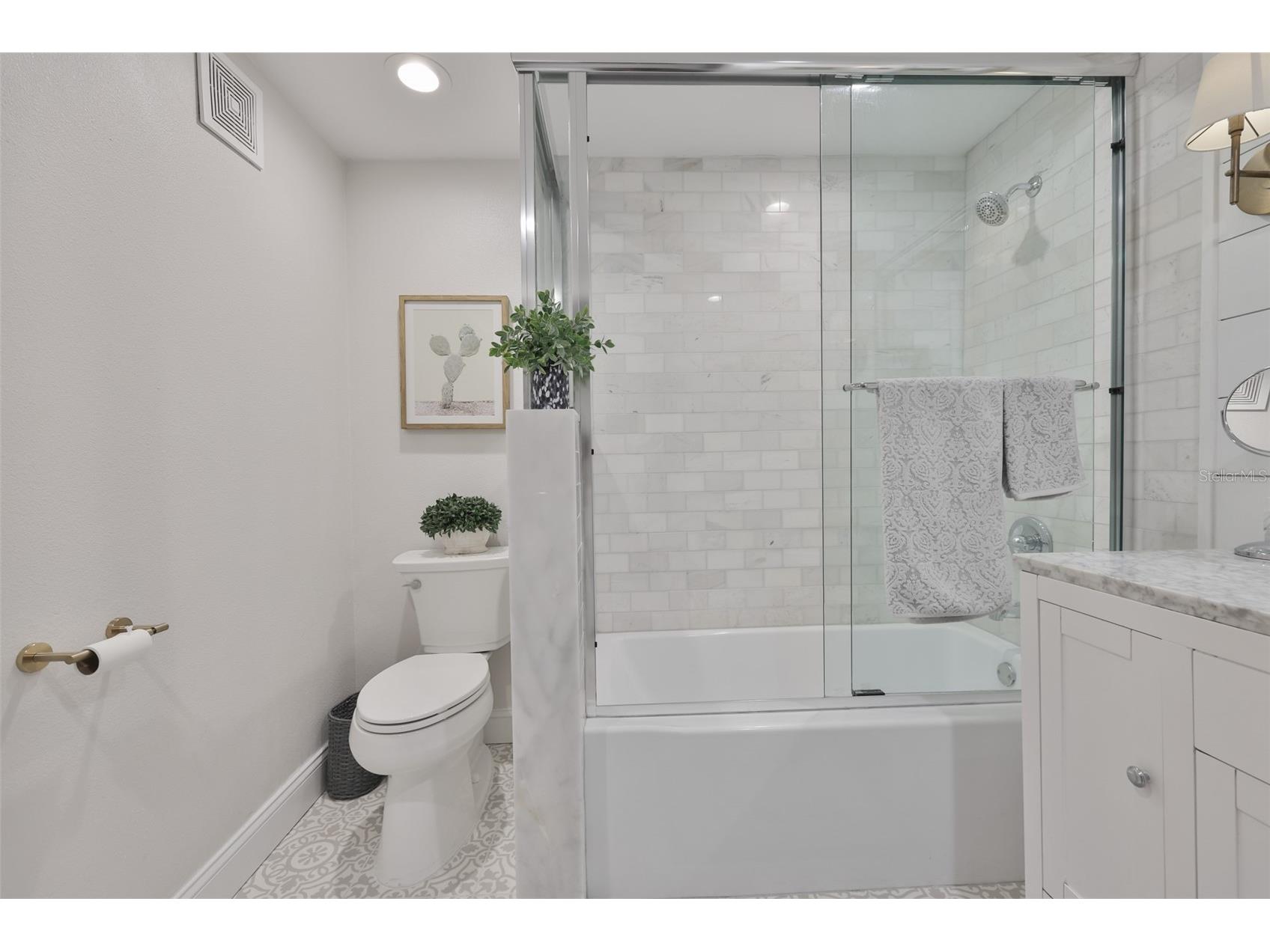 1615 W Watrous Avenue Tampa FL 33606 TB8497322 image24