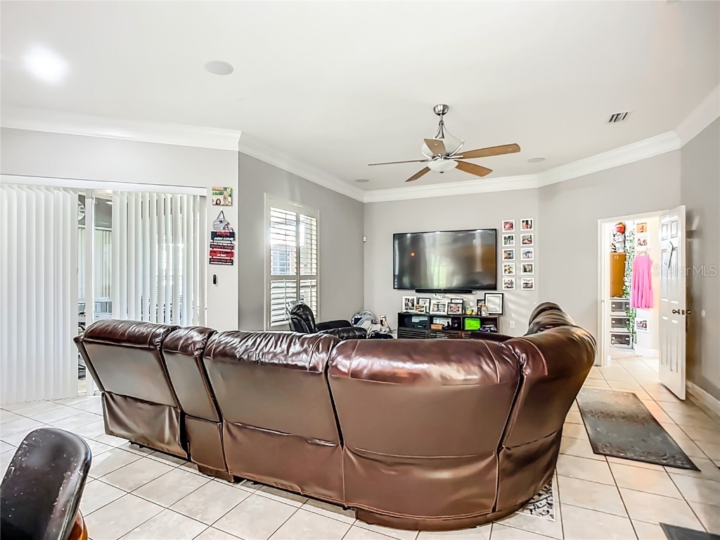 16158 Bridgepark Drive Lithia FL 33547 TB8444579 image7