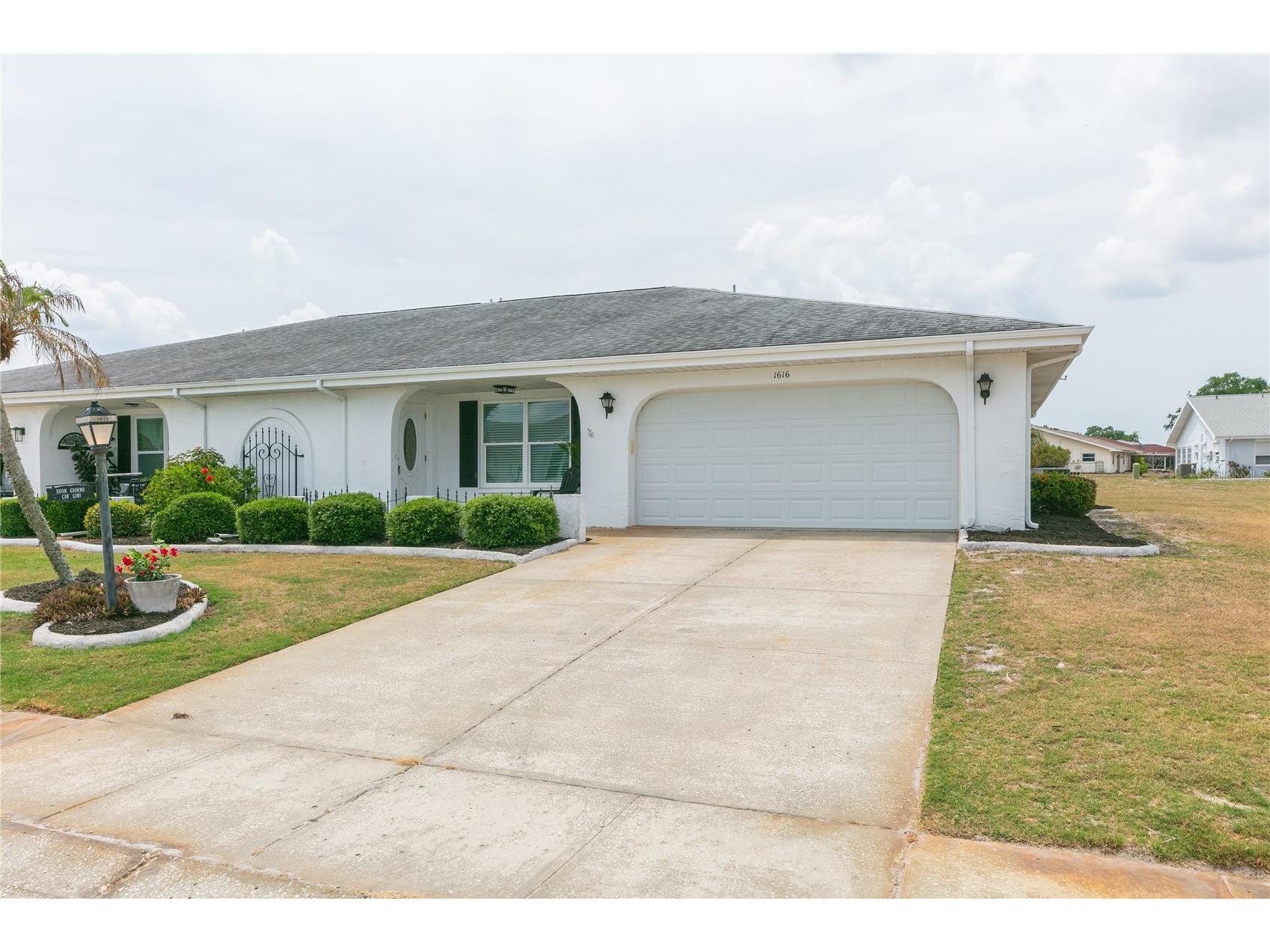 1616 Bentwood Drive Sun City Center FL 33573 TB8507609 image2