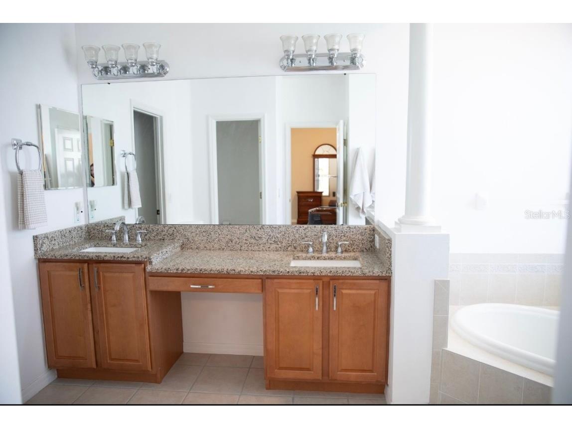 1616 Harvest Grove Court Valrico FL 33596 TB8462072 image13