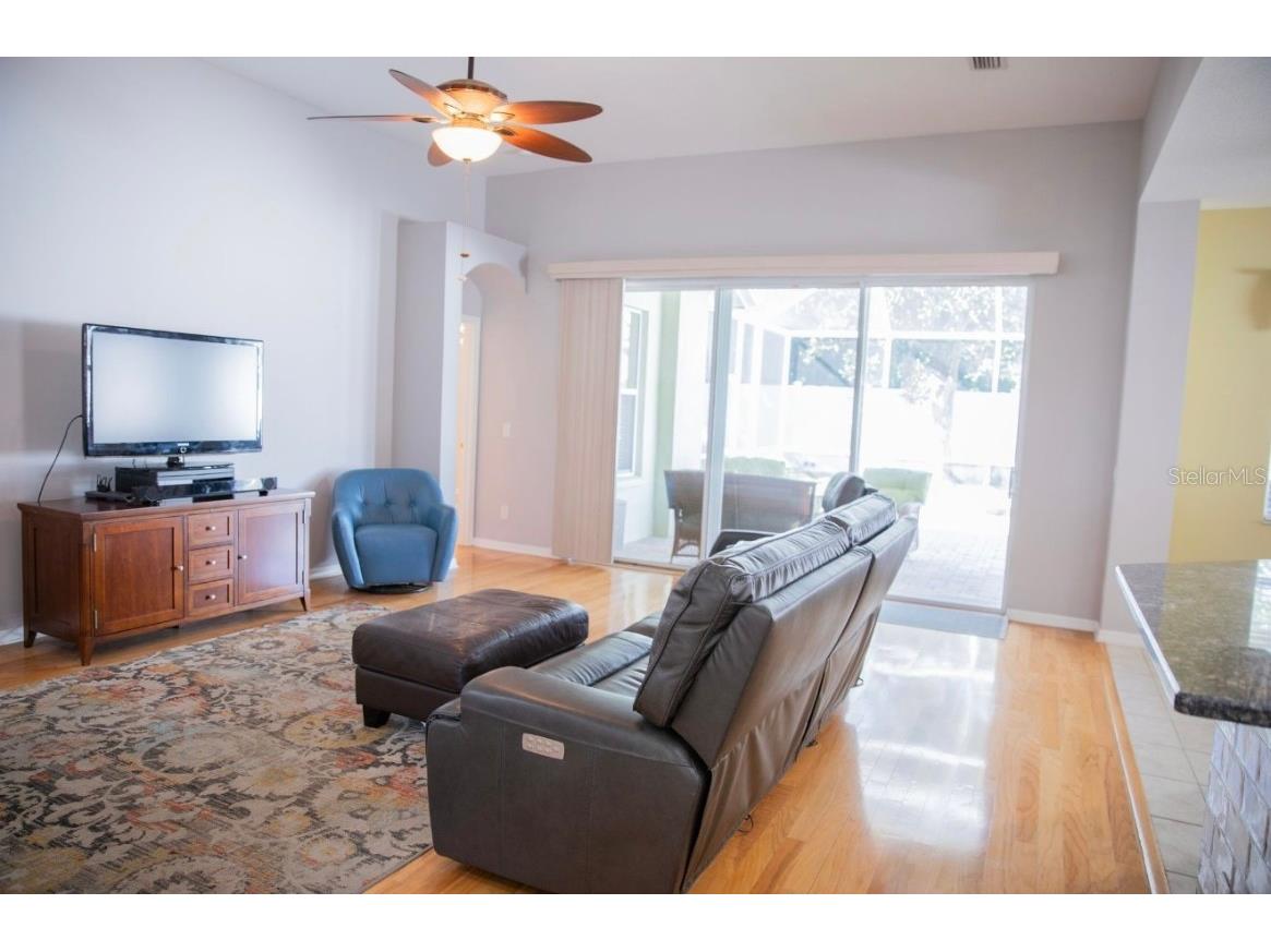 1616 Harvest Grove Court Valrico FL 33596 TB8462072 image8