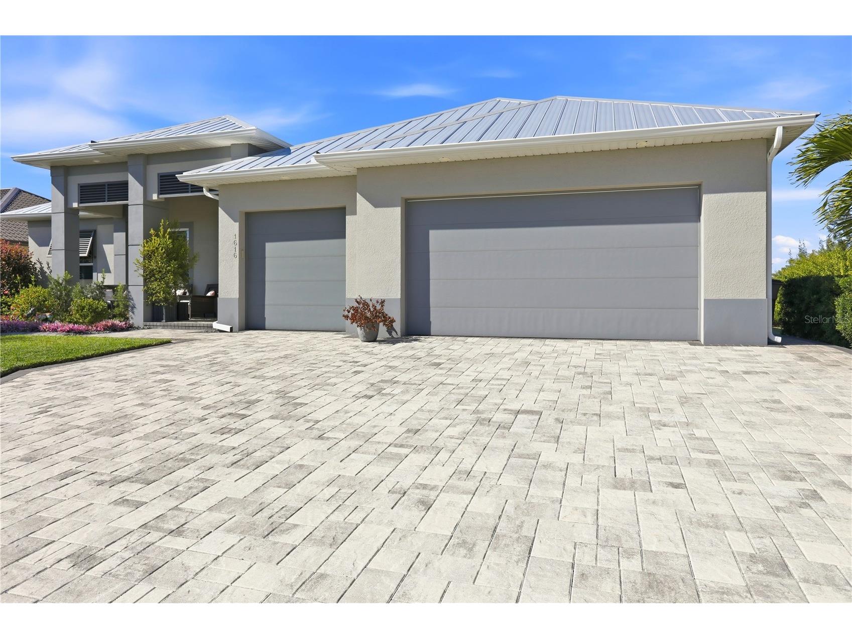 1616 N Old Burnt Store Road N Cape Coral FL 33993 A4682538 image5