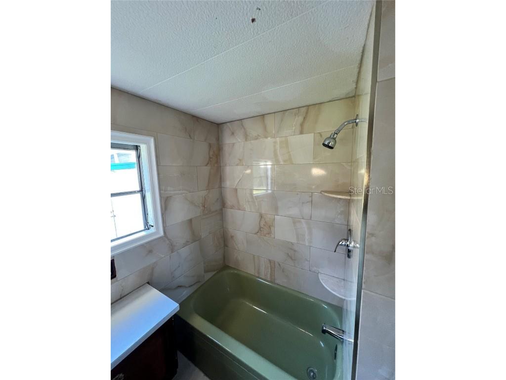 1616 Olympia Fields Street #5 Sarasota FL 34234 A4663325 image19