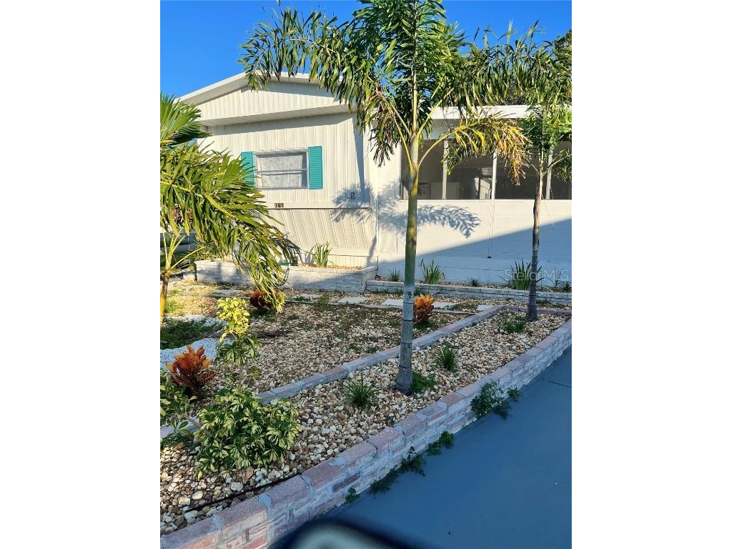 1616 Olympia Fields Street #5 Sarasota FL 34234 A4663325 image2