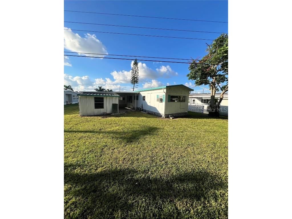 1616 Olympia Fields Street #5 Sarasota FL 34234 A4663325 image24