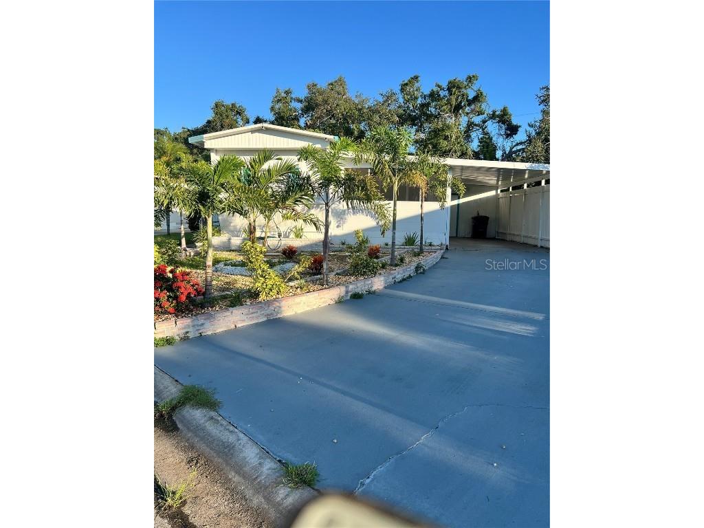 1616 Olympia Fields Street #5 Sarasota FL 34234 A4663325 image3