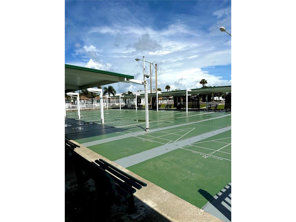 1616 Olympia Fields Street #5 Sarasota FL 34234 A4663325 image35