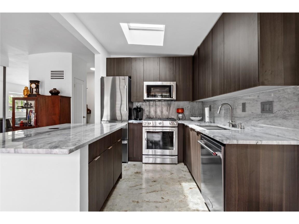 1616 Oriole Avenue Orlando FL 32803 - LAKE KAYDEE O6346724 image6