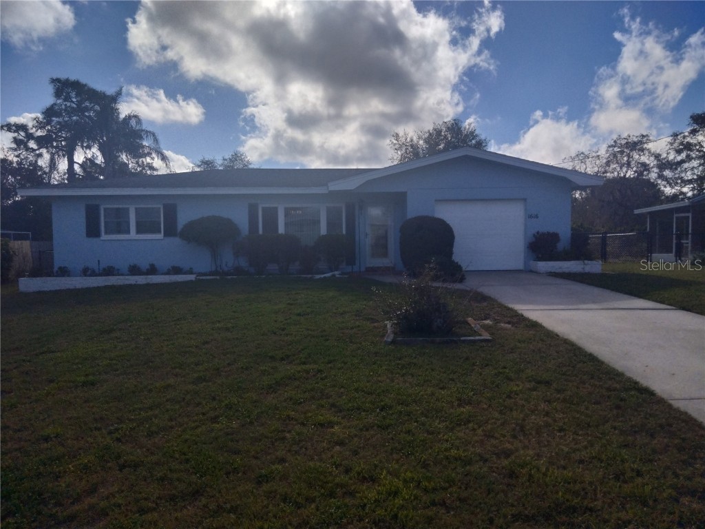 1616 Overlook Drive Tarpon Springs FL 34688 TB8351194 image1