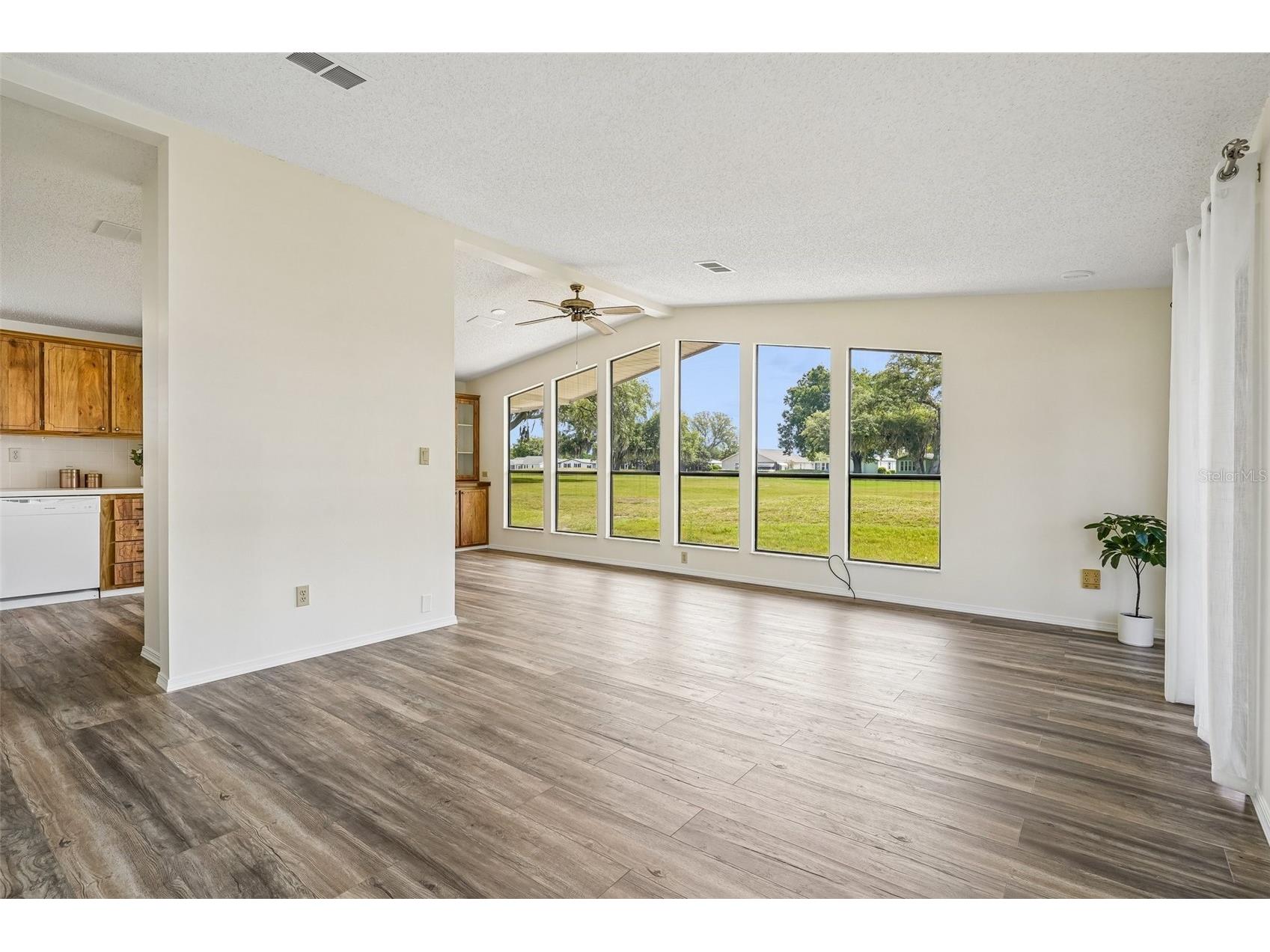 1616 W Schwartz Boulevard The Villages FL 32159 G5111370 image8