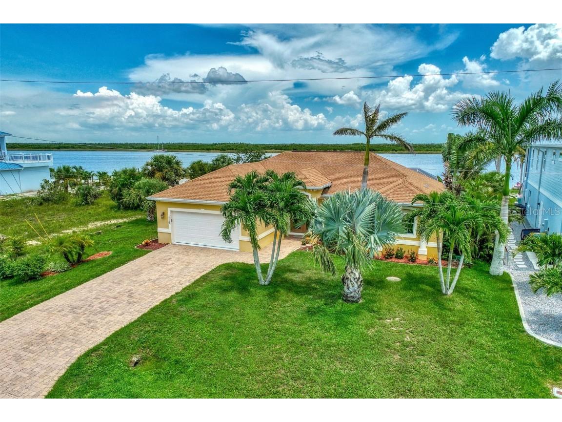 16168 La Barge Circle Port Charlotte FL 33981 - INTERCEPTOR LAGOON C7473356 image1