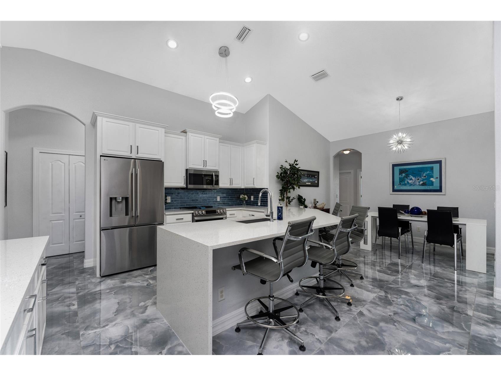 16168 La Barge Circle Port Charlotte FL 33981 - INTERCEPTOR LAGOON TB8464083 image9