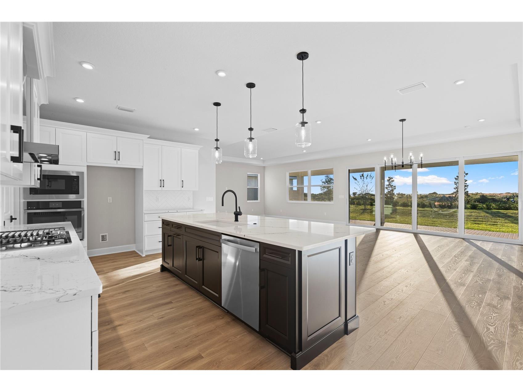 1617 Bellagio Loop Tavares FL 32778 - LAKE HARRIS W7886577 image5