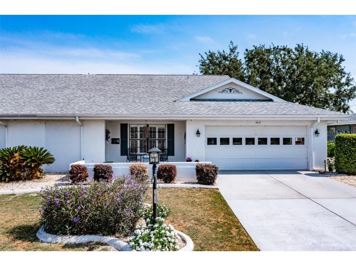 1617 Bentwood Drive Sun City Center FL 33573 T3446087 image1