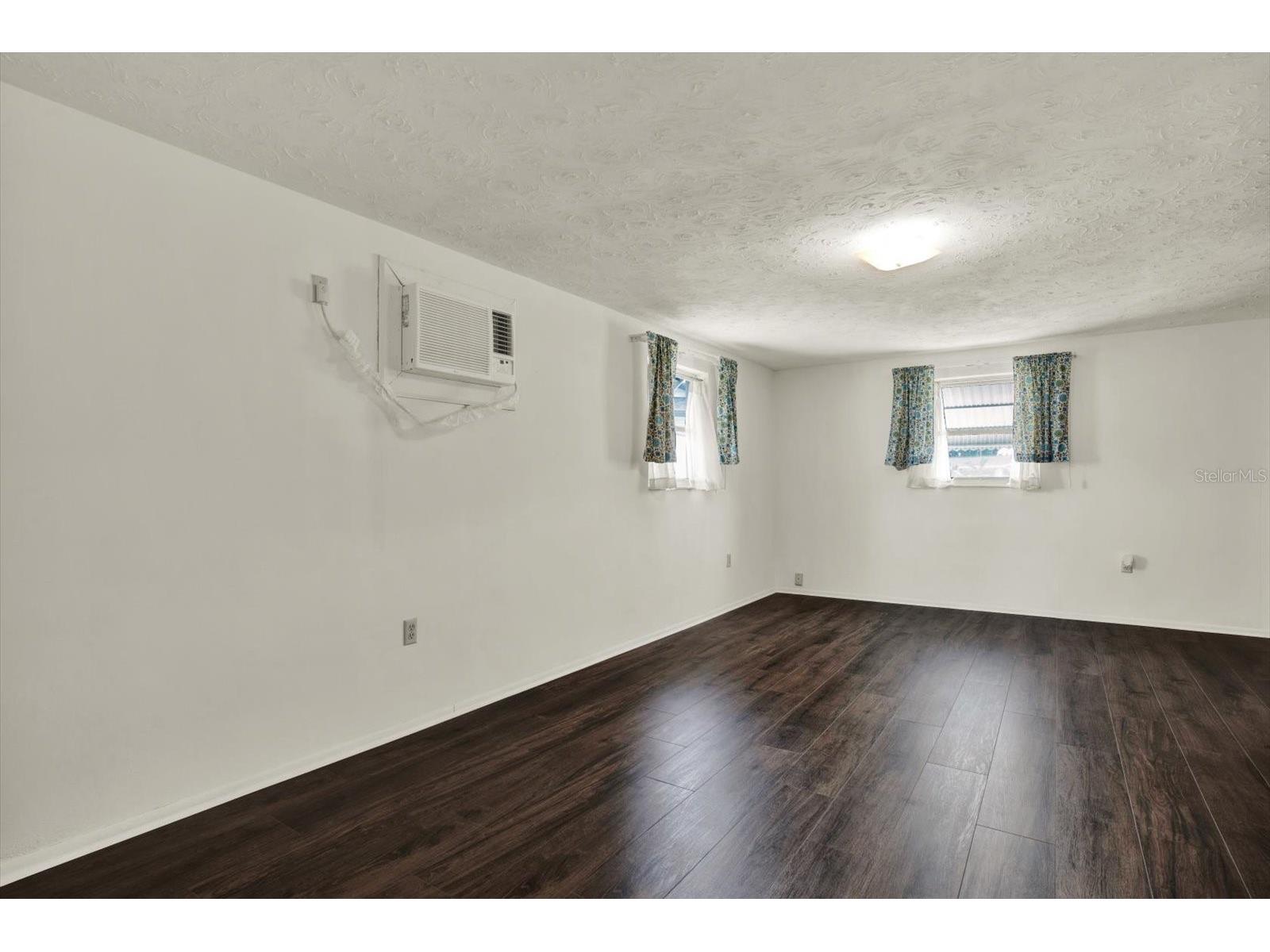1617 Derrick Street Holiday FL 34690 TB8515302 image15