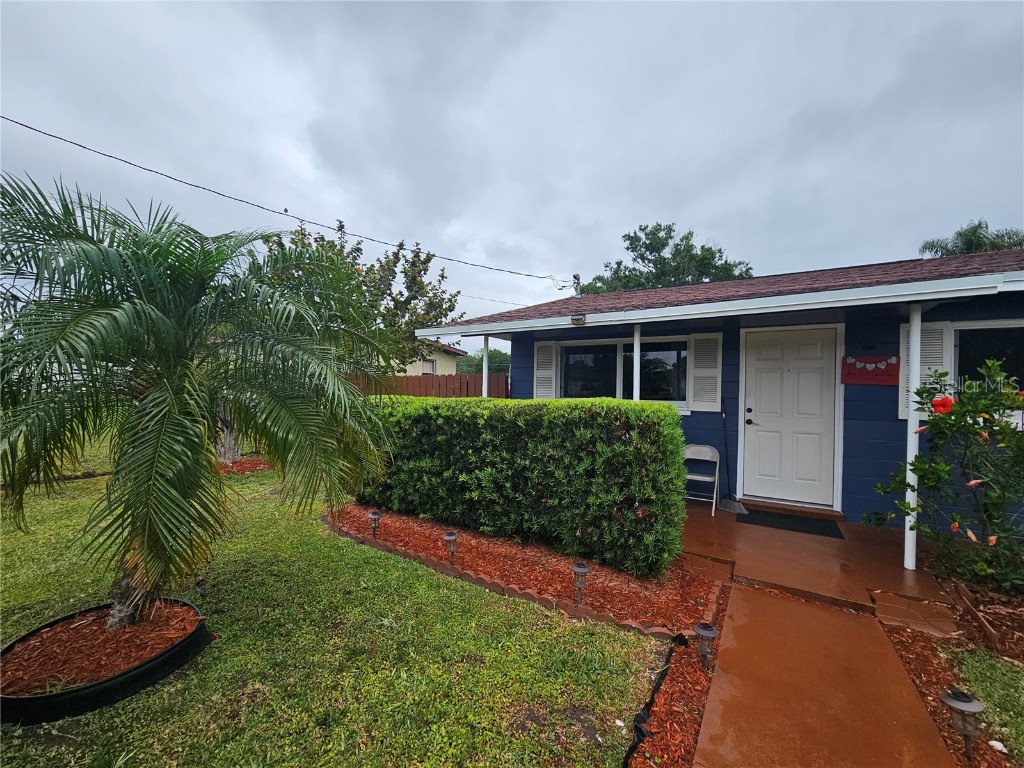 1617 Emmett Street Kissimmee FL 34741 S5124515 image1