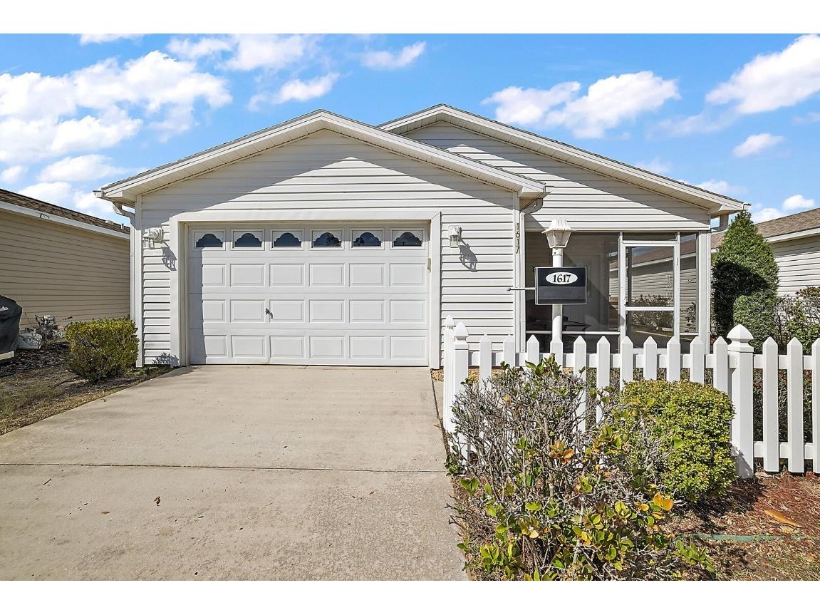 1617 Gibbes Way The Villages FL 32162 G5064828 image1