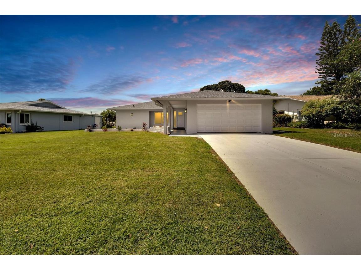 1617 Heather Place Palm Harbor FL 34684 - LAKE TARPON TB8303165 image1