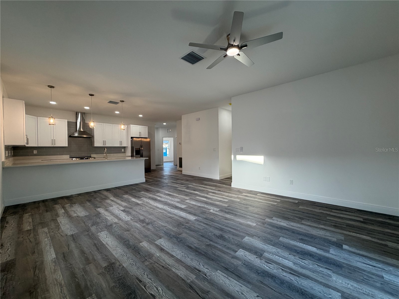 1617 Illinois Street Daytona Beach FL 32114 V4947680 image7