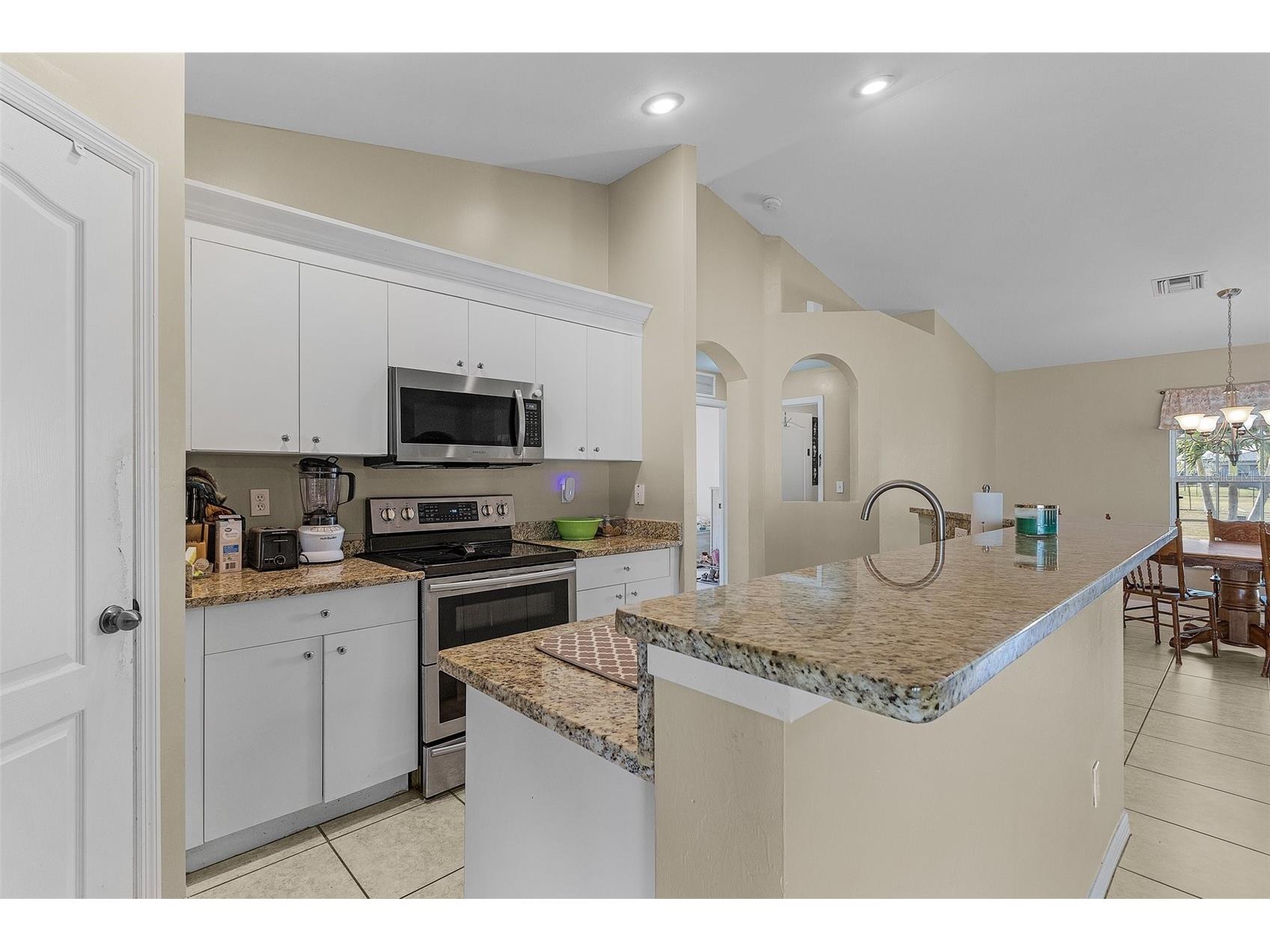 1617 NW 28th Street Cape Coral FL 33993 C7522106 image10