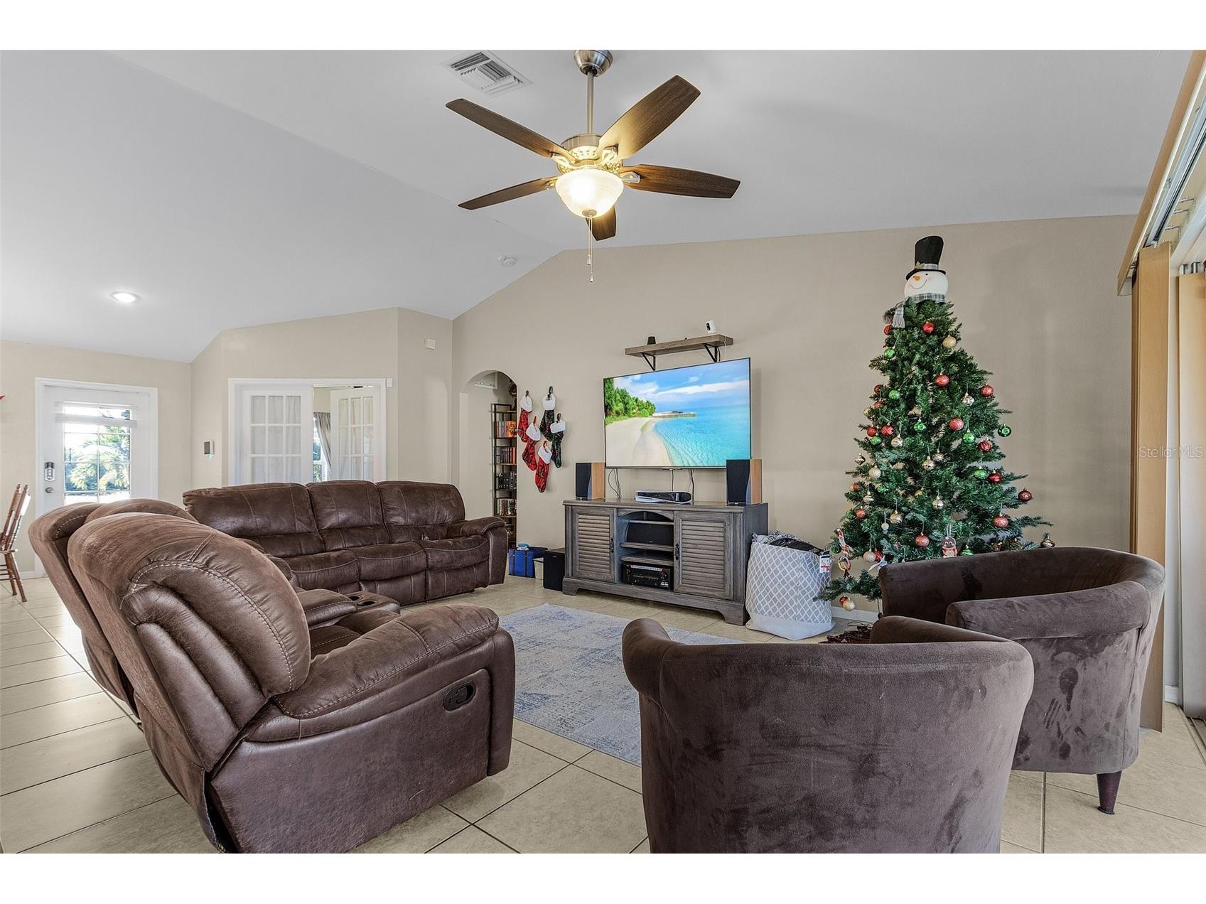 1617 NW 28th Street Cape Coral FL 33993 C7522106 image9