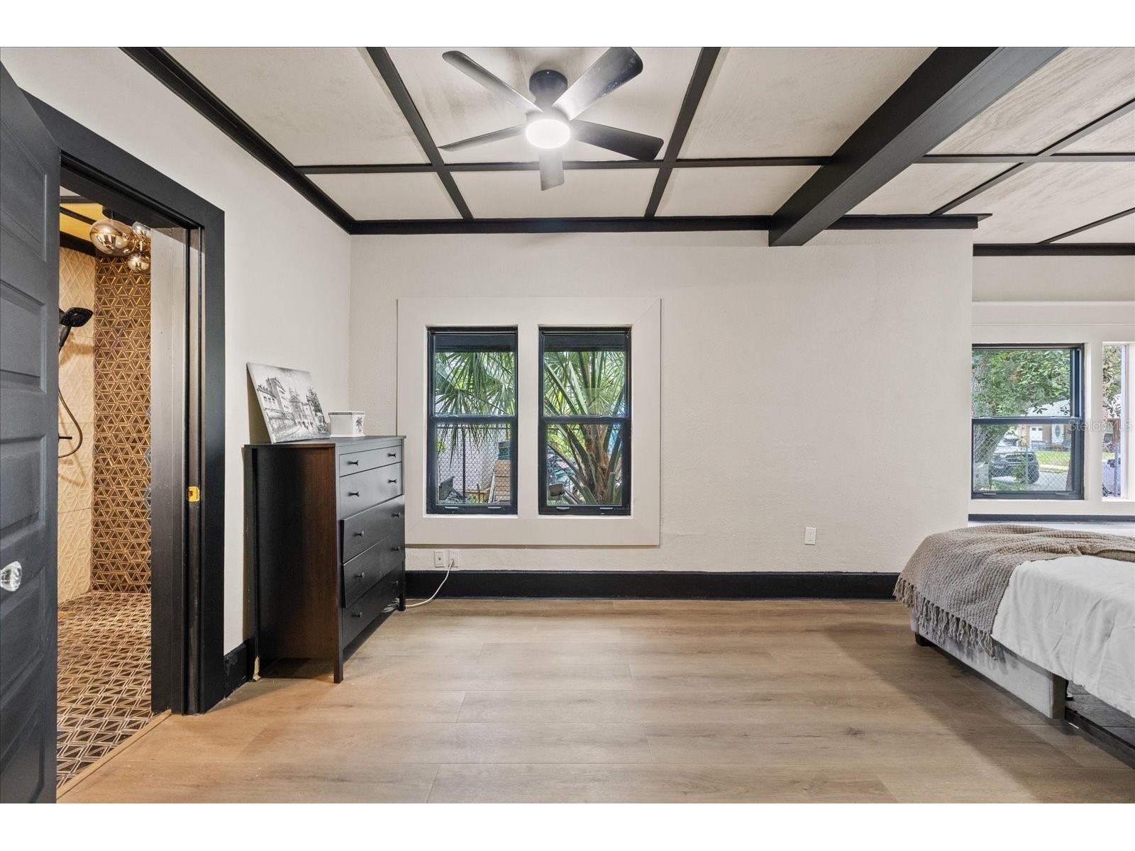 1618 12th Street S Saint Petersburg FL 33705 W7886720 image23