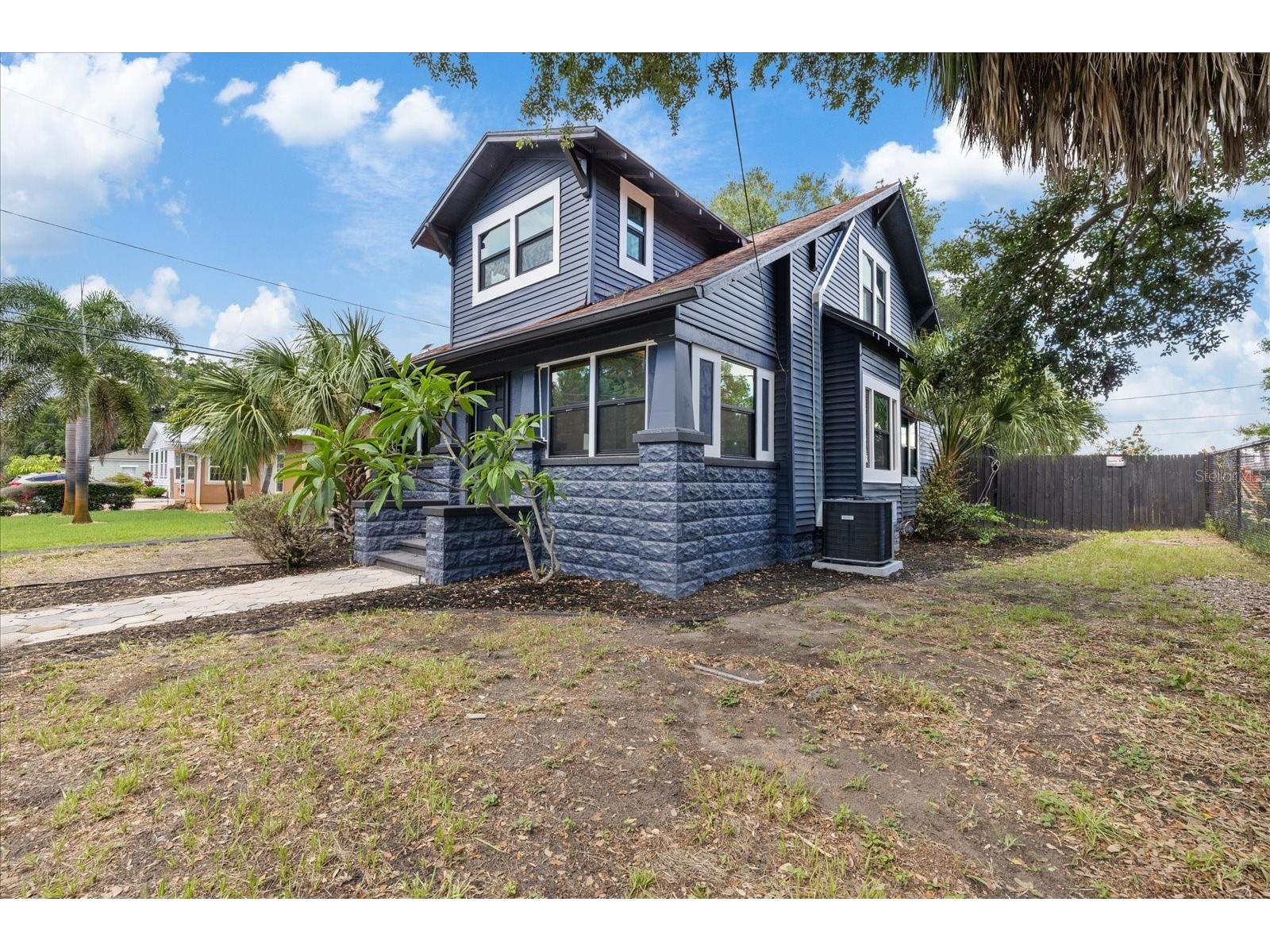 1618 12th Street S Saint Petersburg FL 33705 W7886720 image6