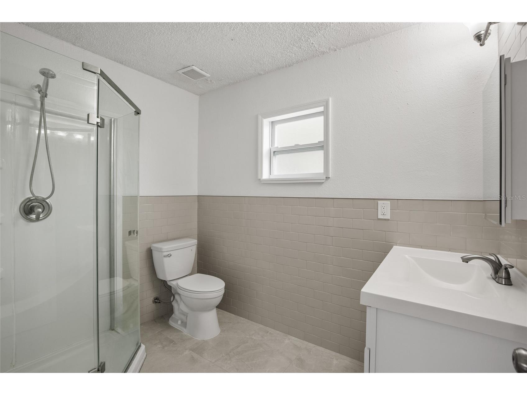 1618 43rd Street S Saint Petersburg FL 33711 A4688366 image11
