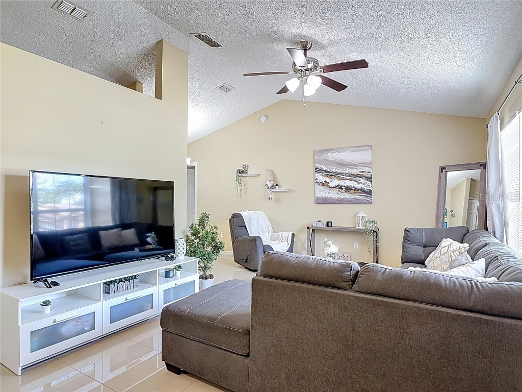 1618 Airmont Avenue Deltona FL 32725 O6344157 image2