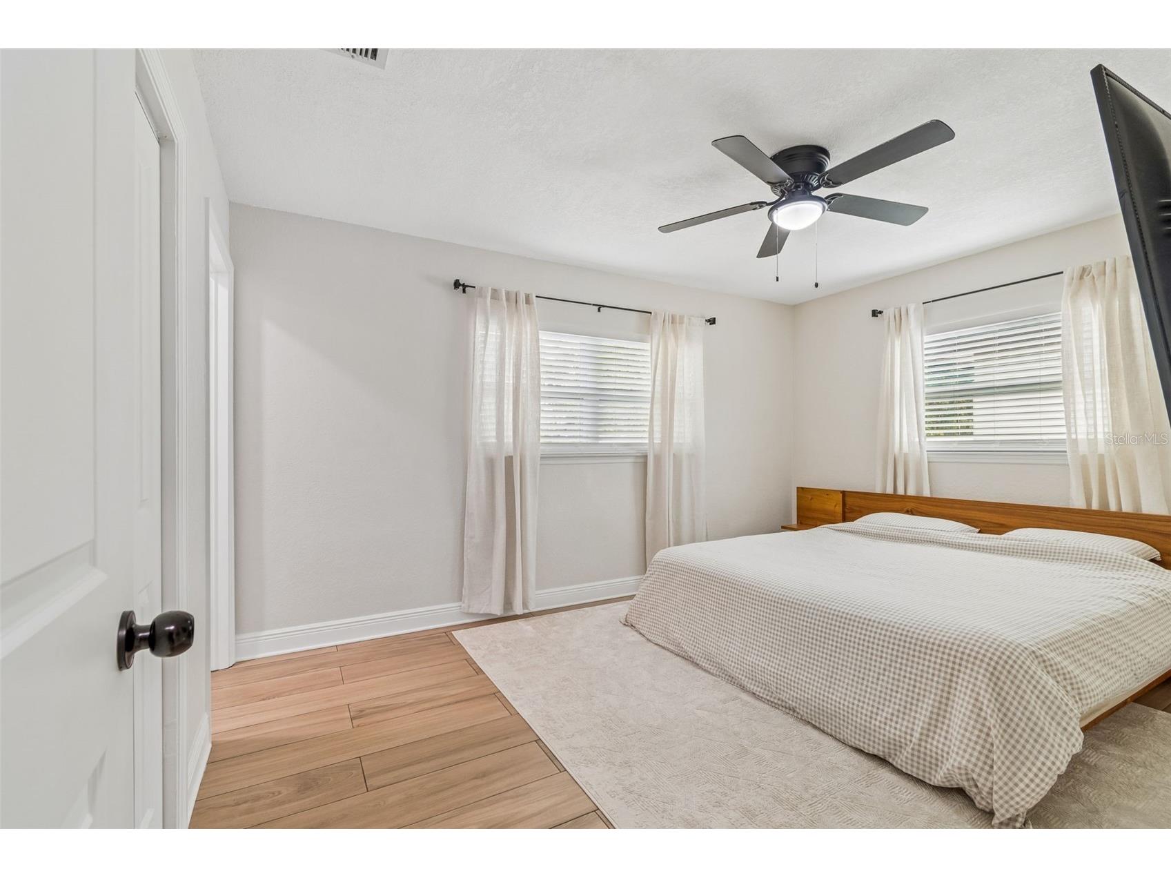 1618 Barry Road Clearwater FL 33756 TB8490958 image46